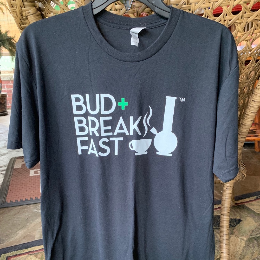 Men's Bud + Breakfast T-shirt
